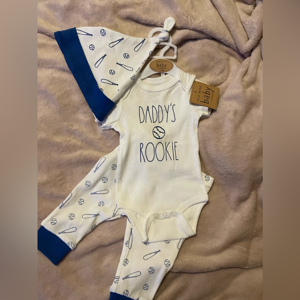 Daddy’s rookie ⚾️🥎 Rae Dunn kids outfit